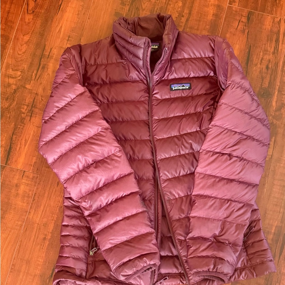 Patagonia Women's Burgundy Puffer Jacket
